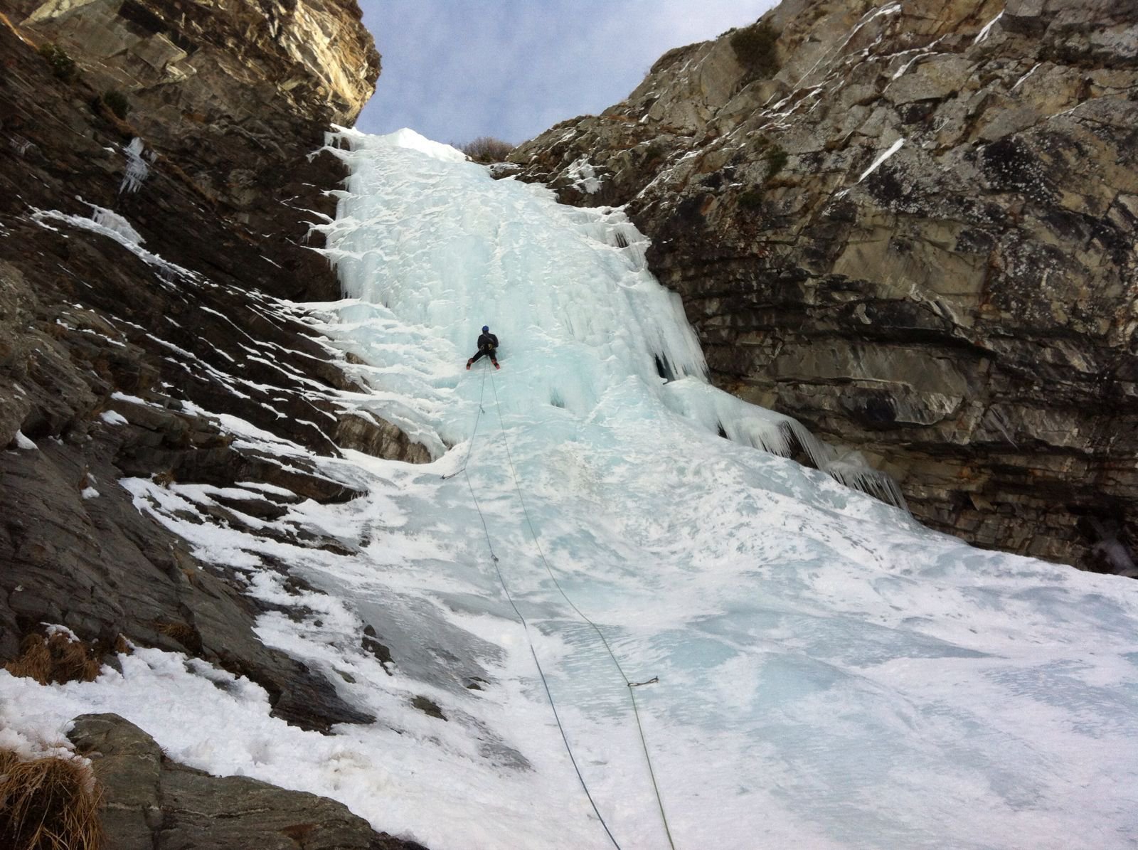 Una seconda linea a sinistra più facile con ghiaccio più lavorato.
