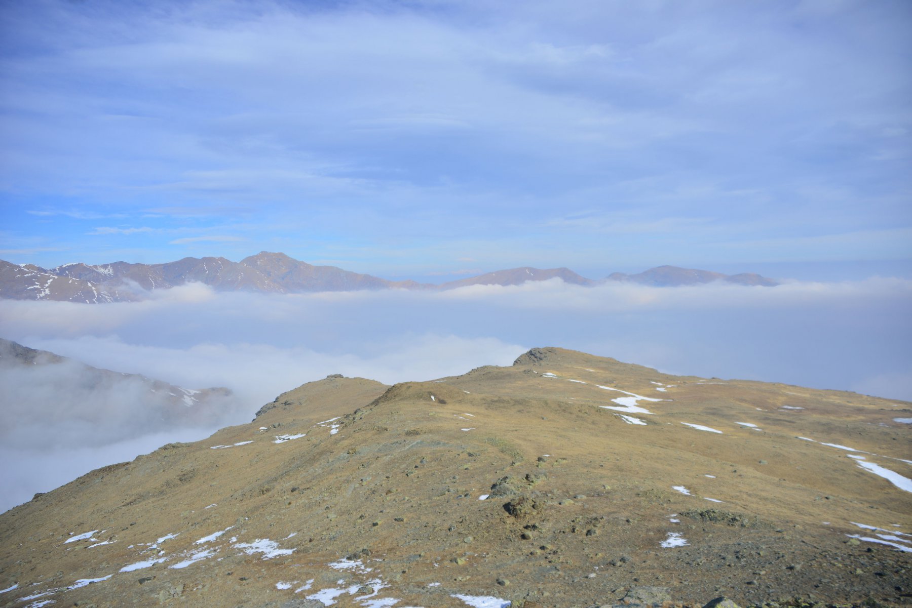 Piano Radice e in fondo Rocca Nera