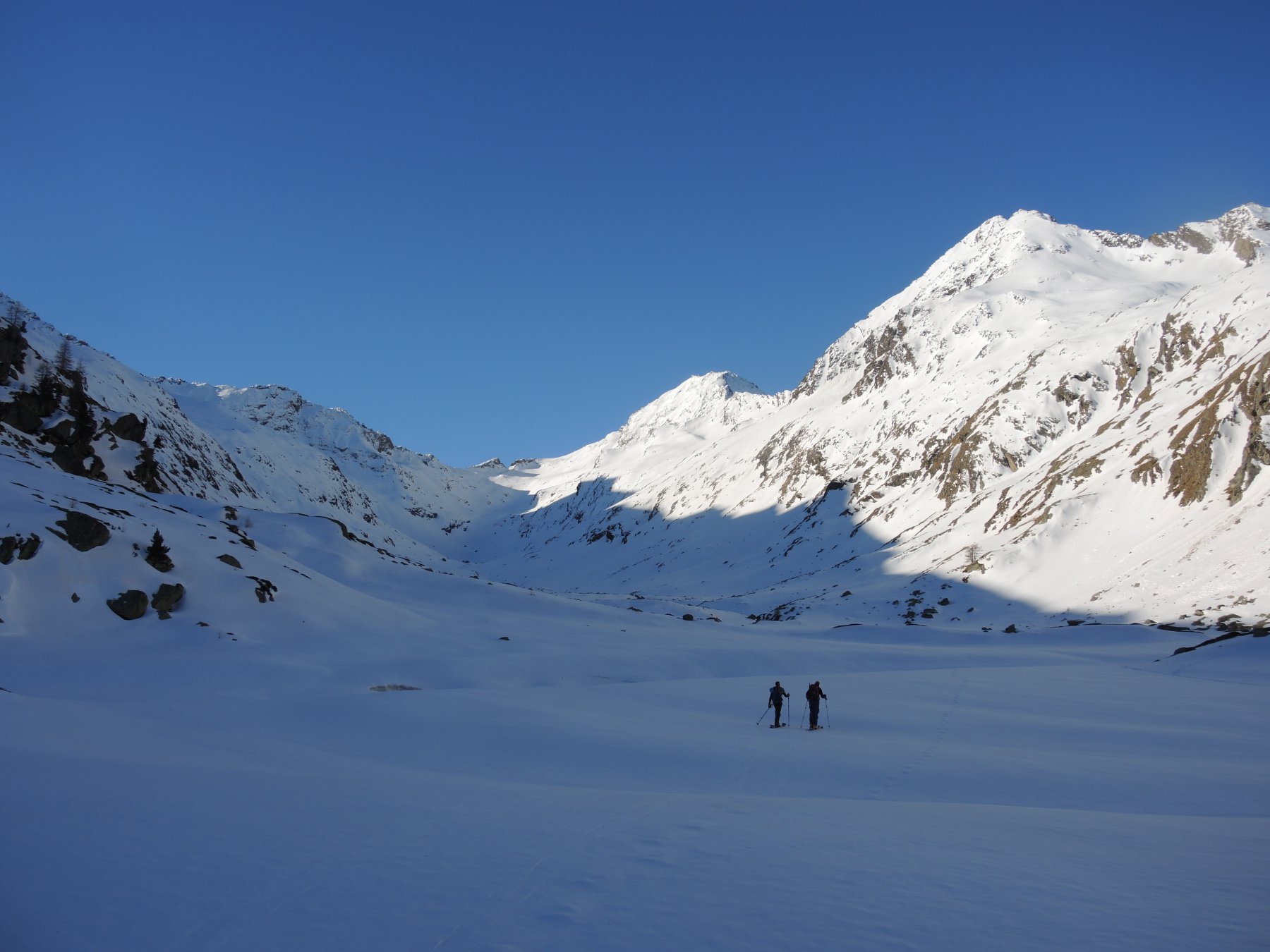 Tra ombra e luce nel pianoro