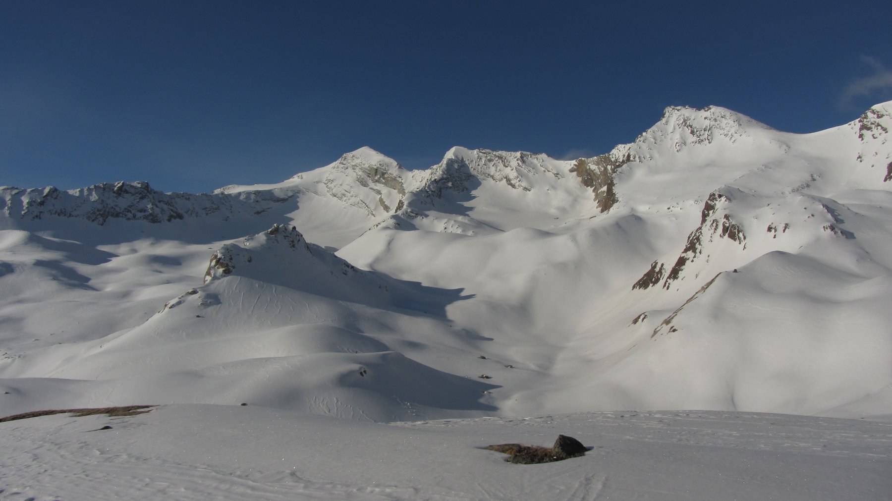 Ottimo innevamento lato G.Sertz e colle Tuf