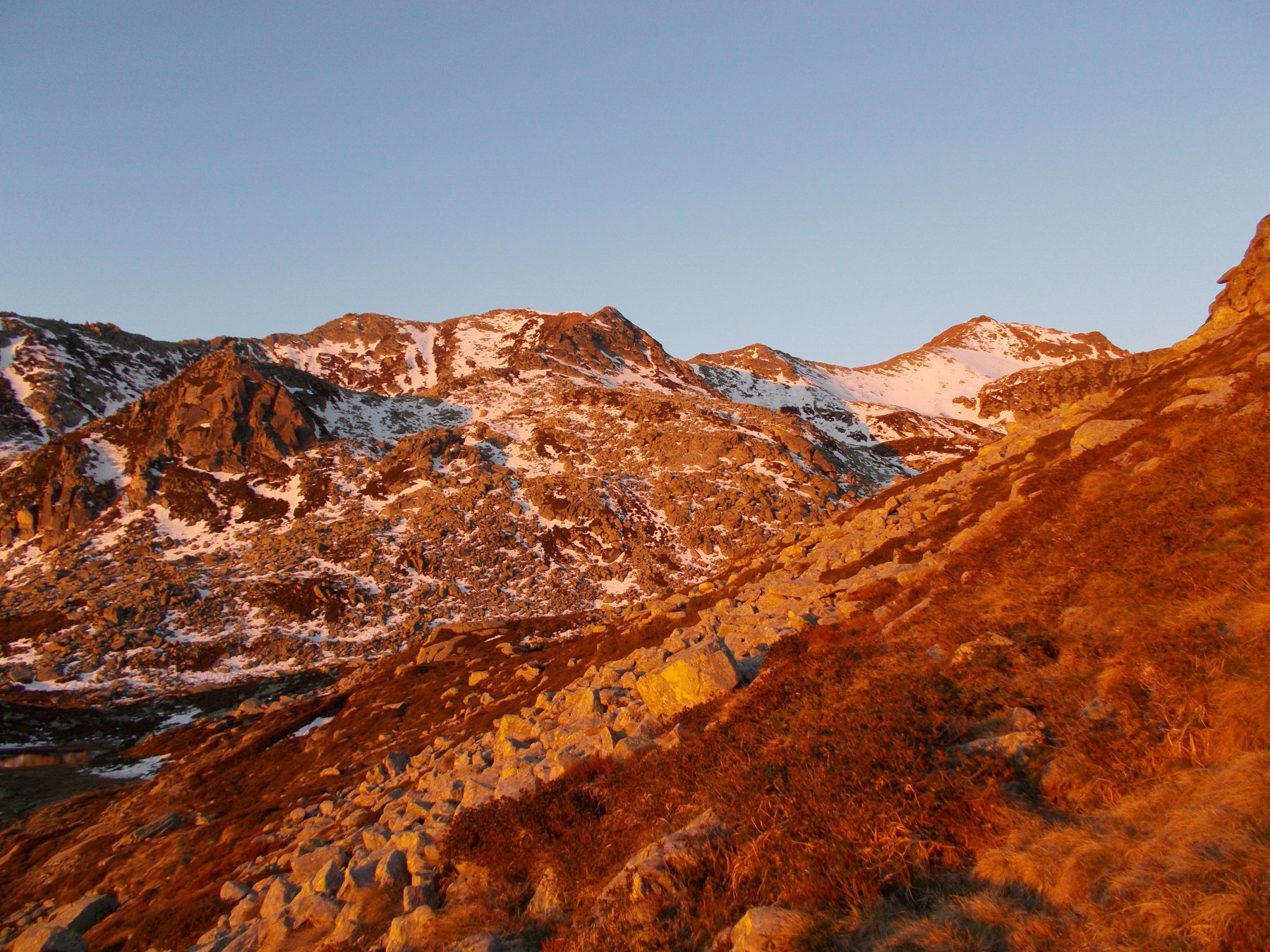 l'alto vallone della Balma si inonda di luce..