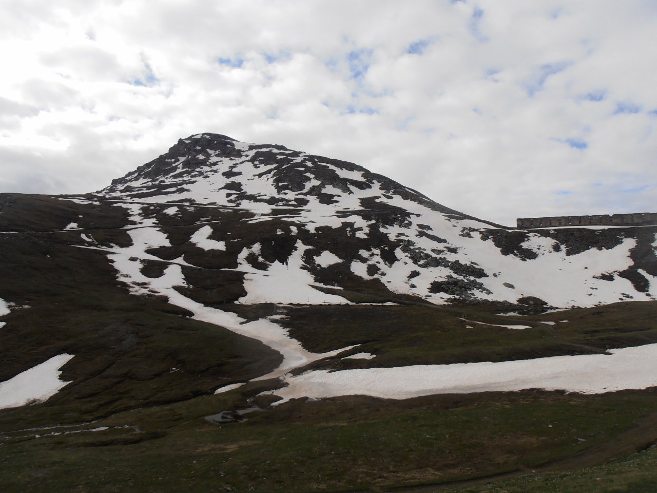 Versante N del Gran Pelà, innevamento odierno... meglio del 2015