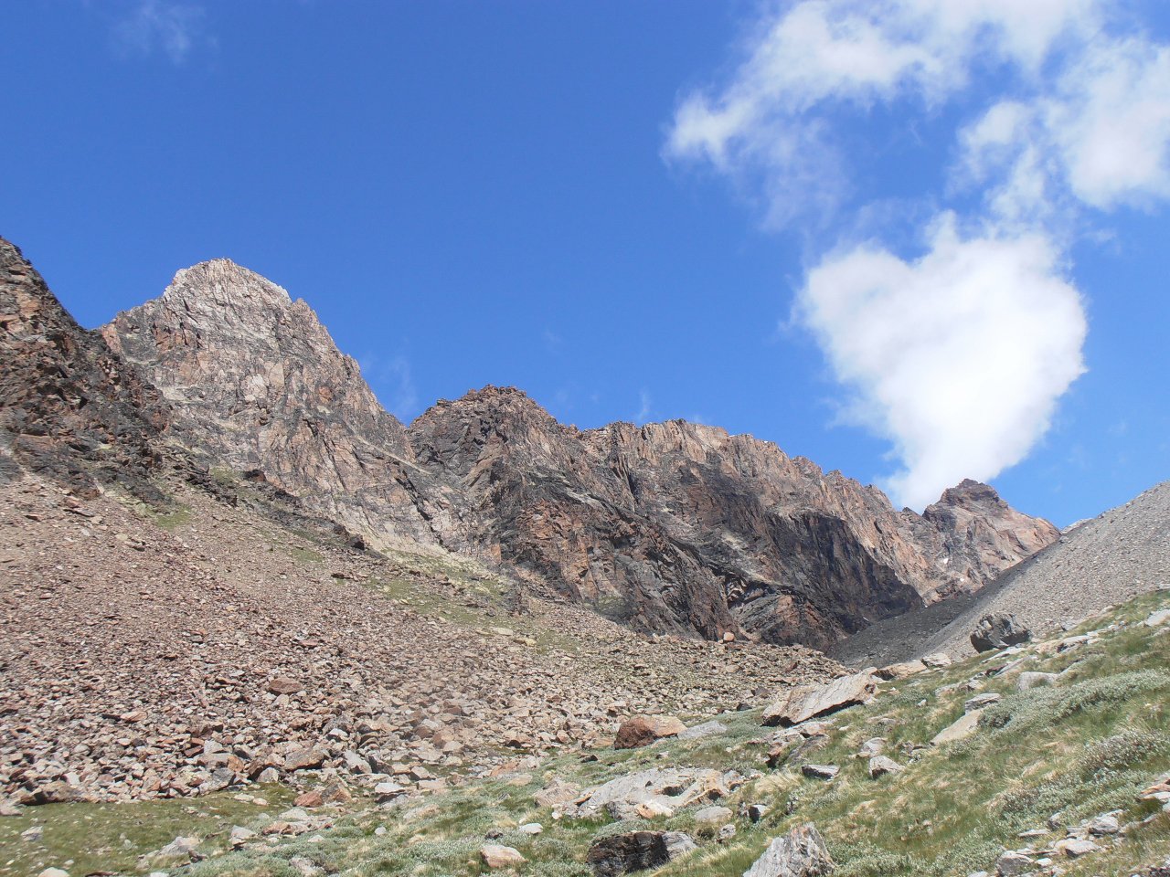 01 - la cima dello Jegihorn a sinistra