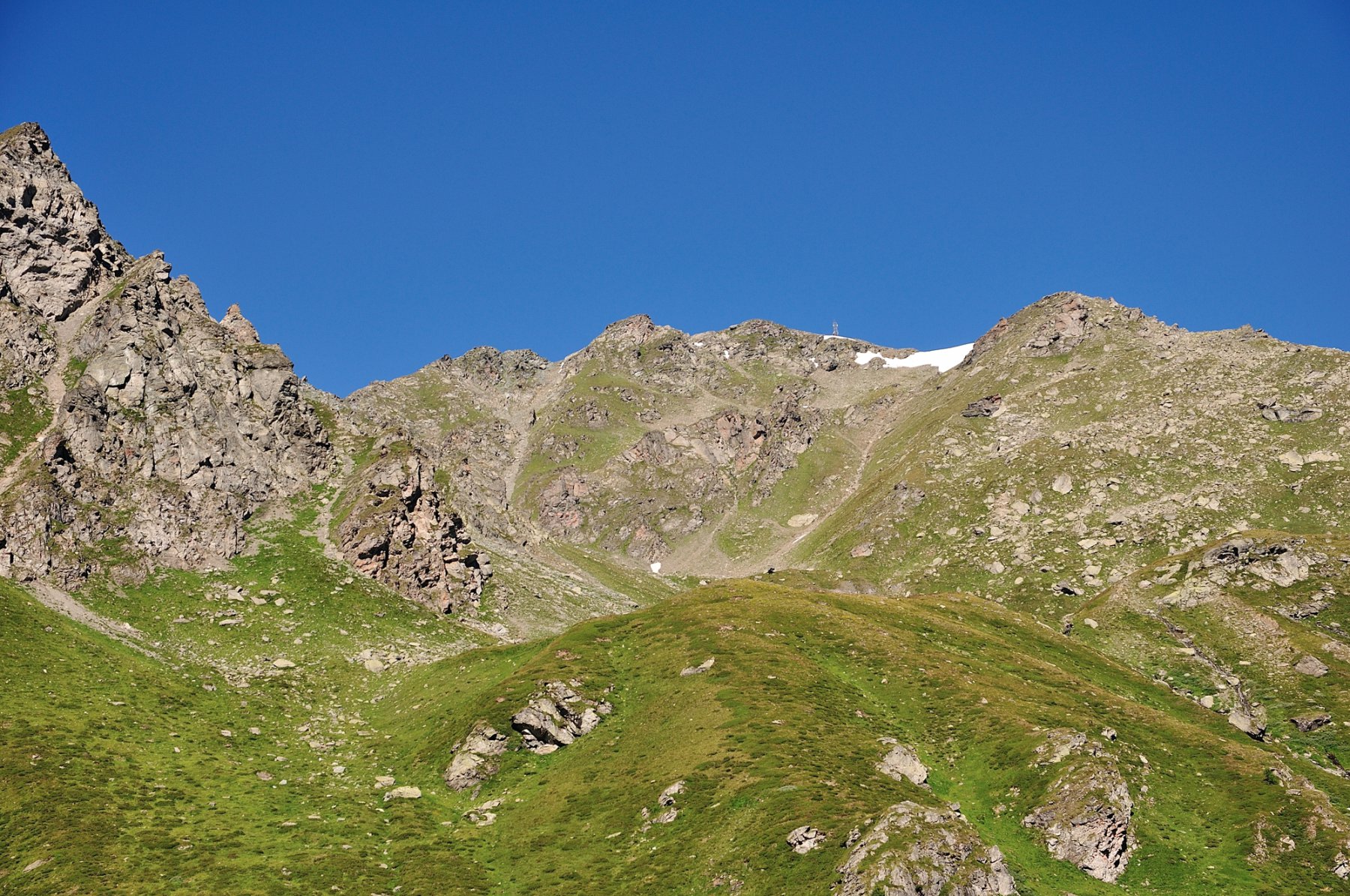 Galehorn con canale ancora innevato