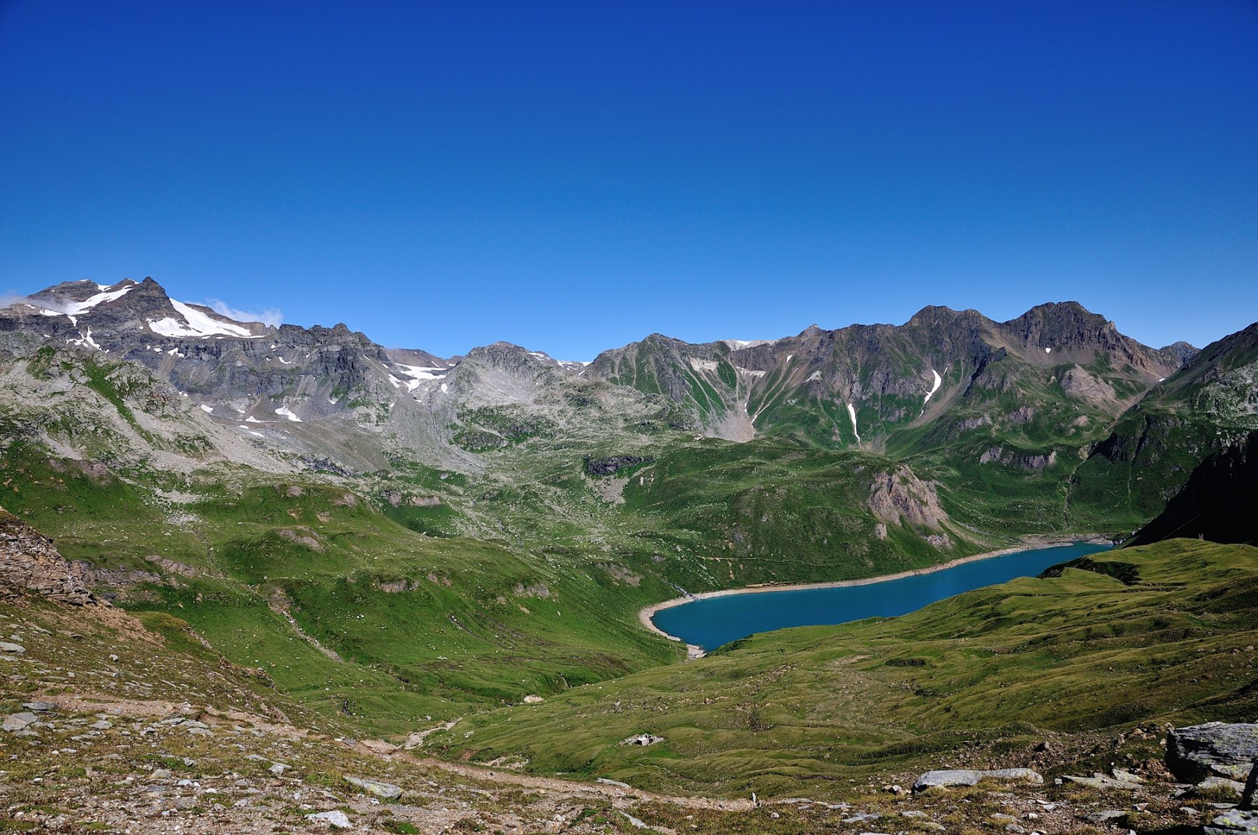Lago Vannino visto dal Passo del Busin