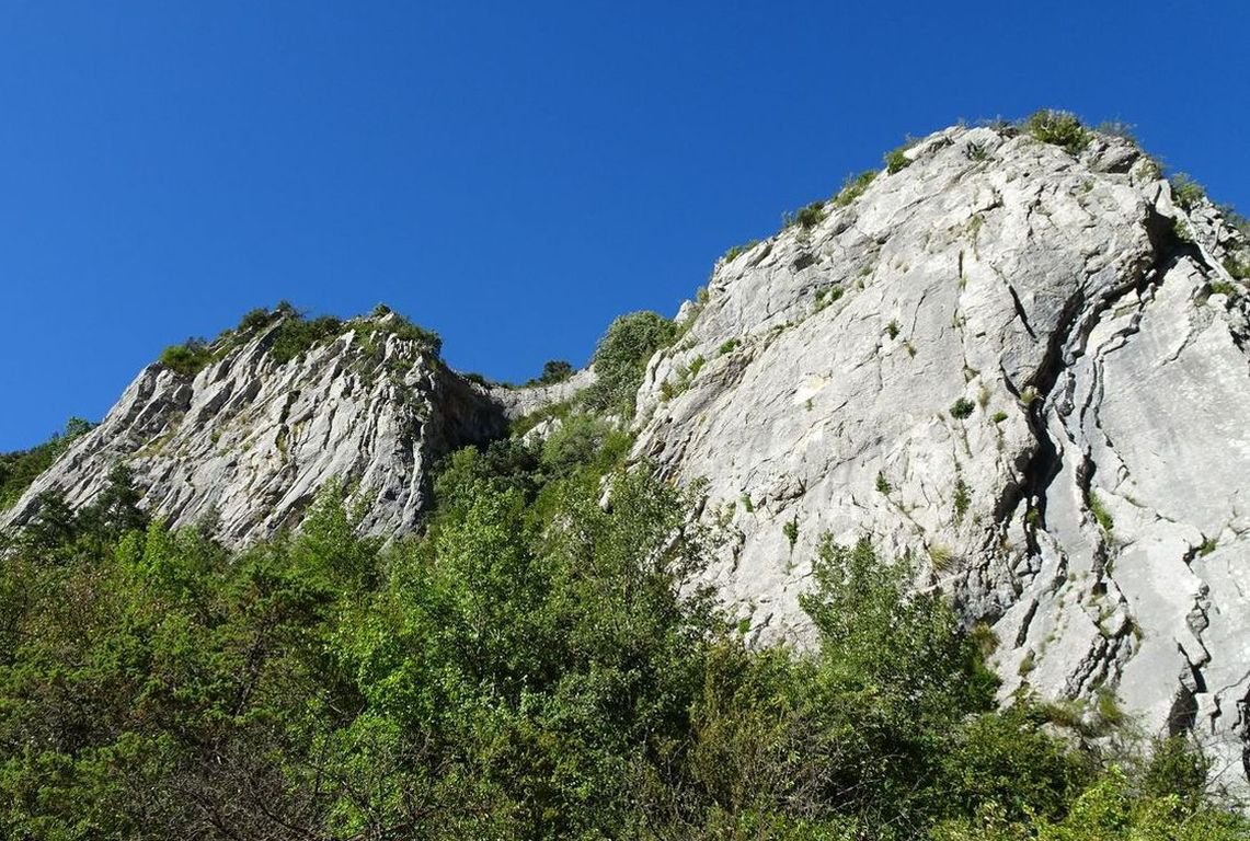 i settori da sinistra: Montagne e Ammonithe
