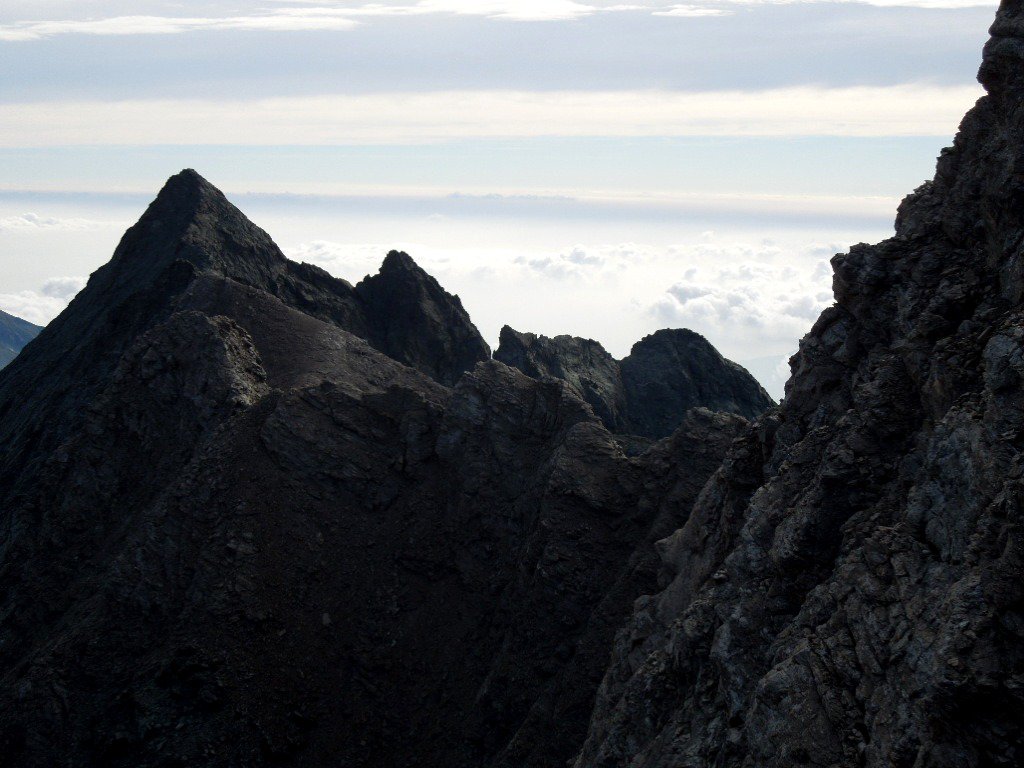 Scendendo verso il Col Sulè la cresta percorsa