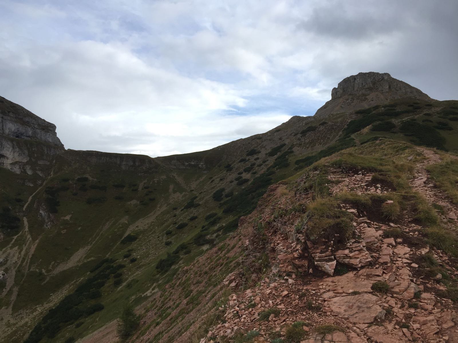 conrnetto con cresta per doss d'Abramo