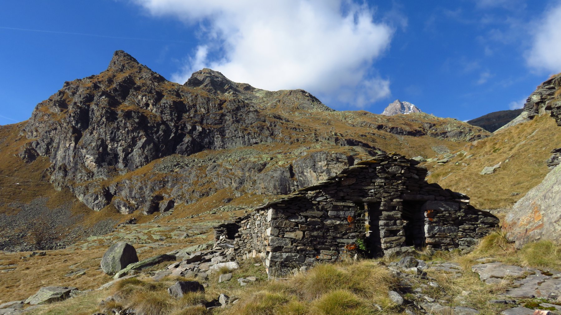 Punta di Ciamousseretto, vista dall'Alpe Pian Levà di quota 2151