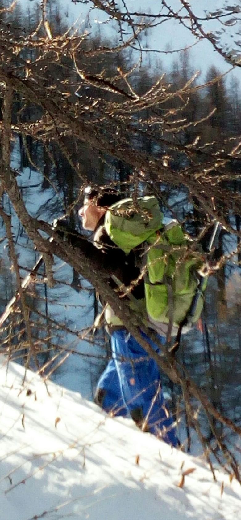 salita nel bosco abbandonata la pista