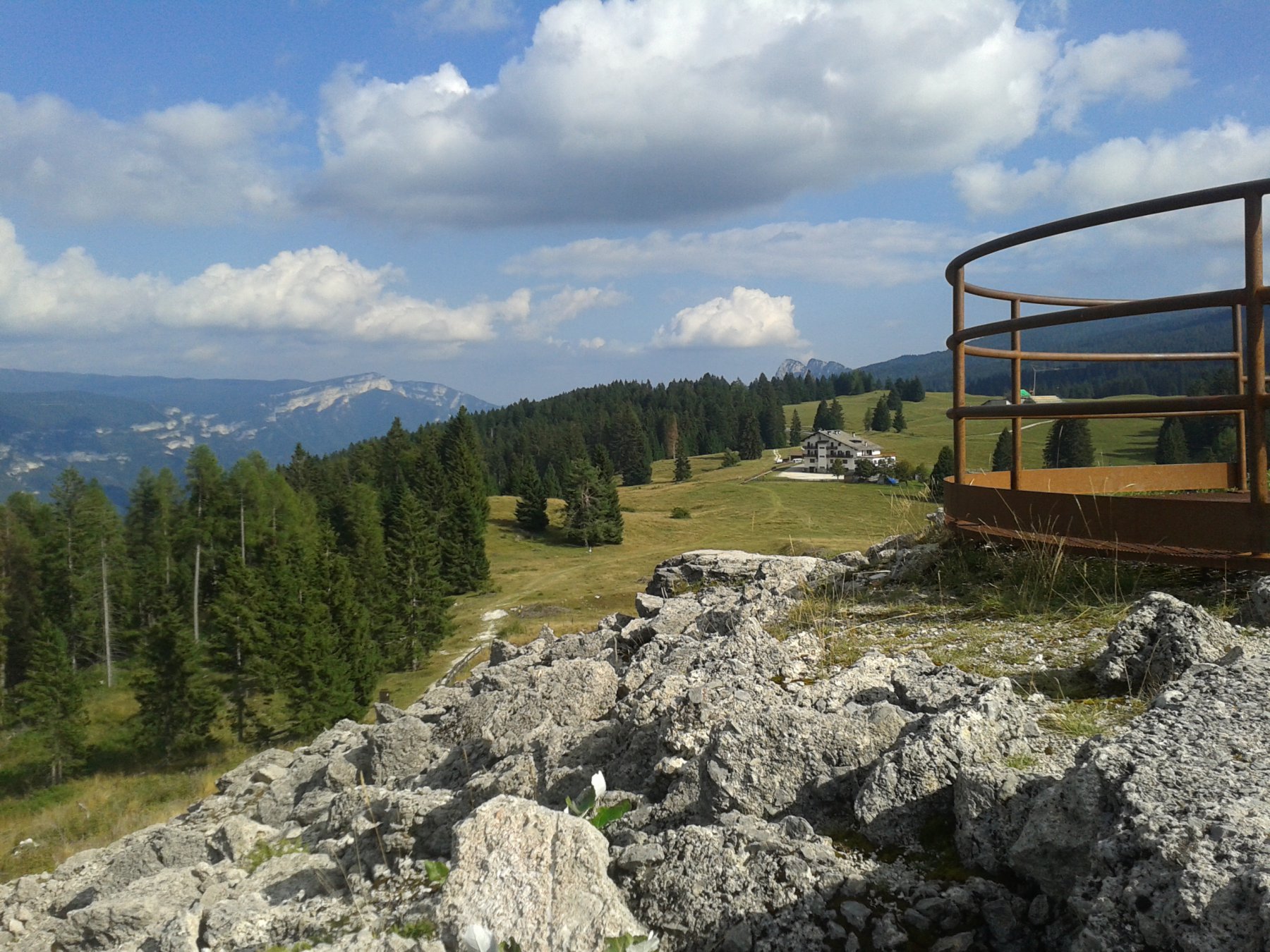 Panorama da Forte Cherle, verso est