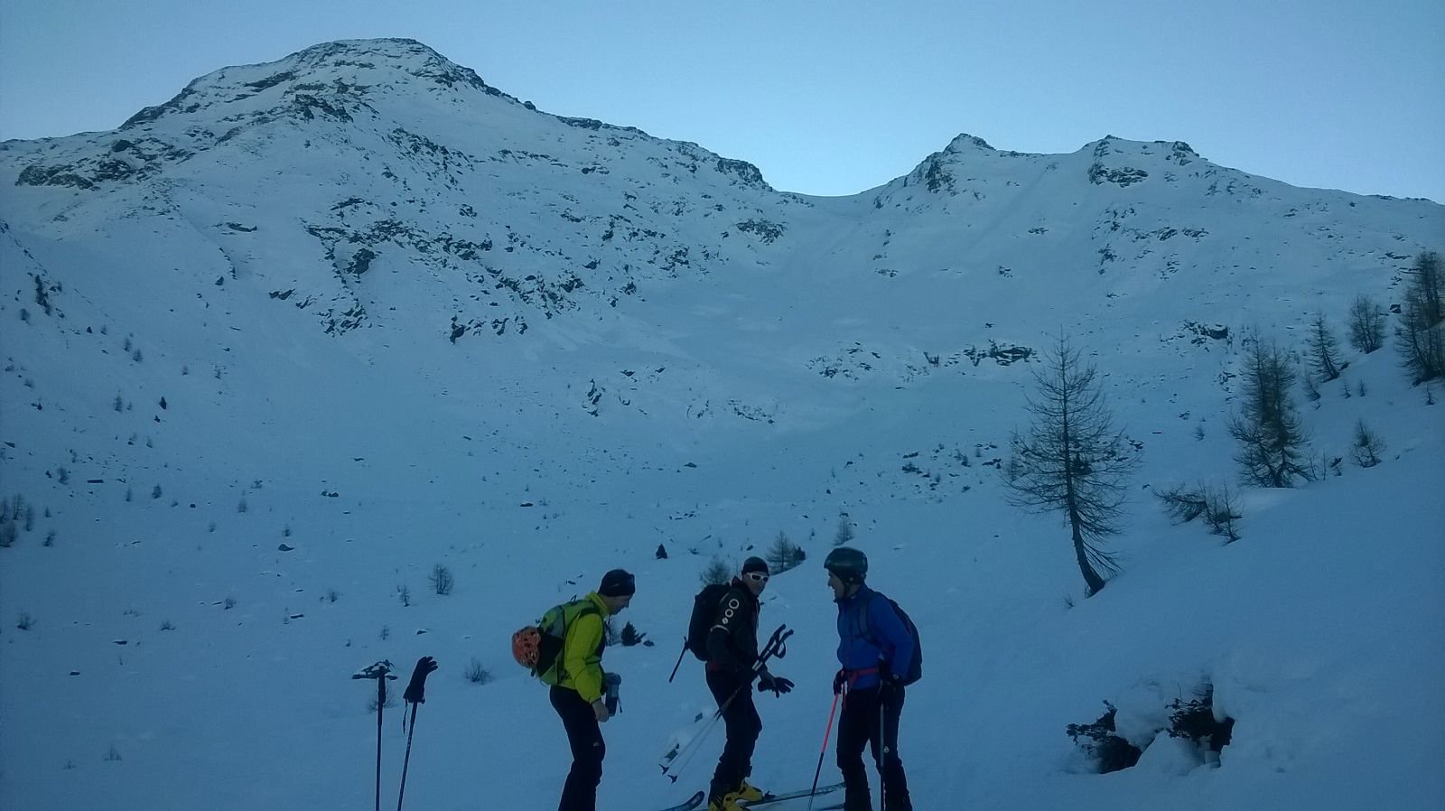 la nostra cima..e il colle terra rossa ben visibile