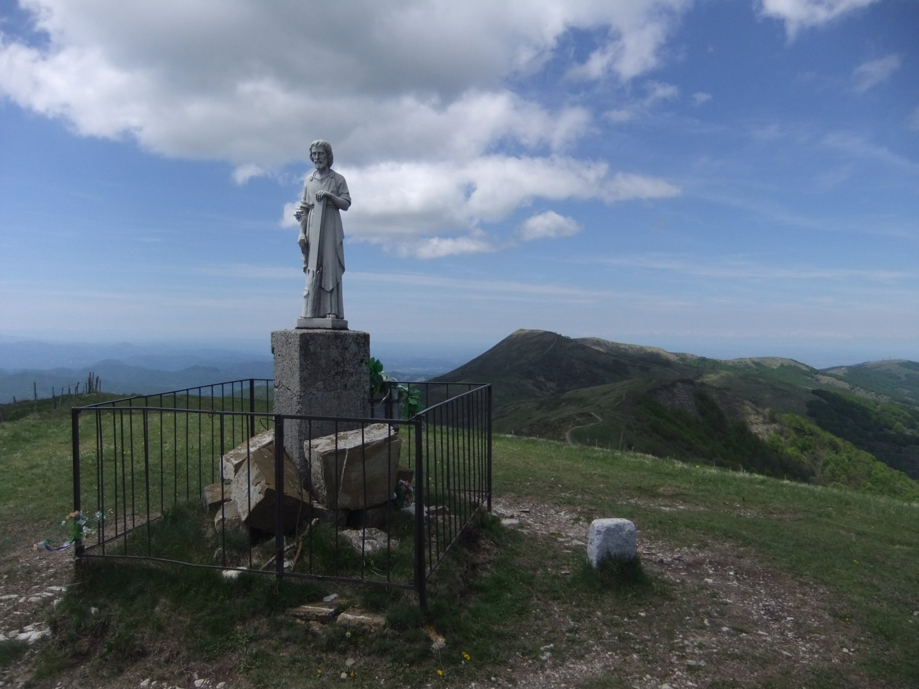 In vetta al Monte Chiappo 