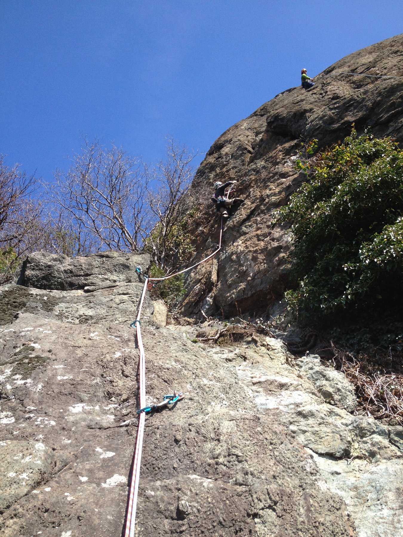 Cajo sulla impegnativa fessura del primo tiro