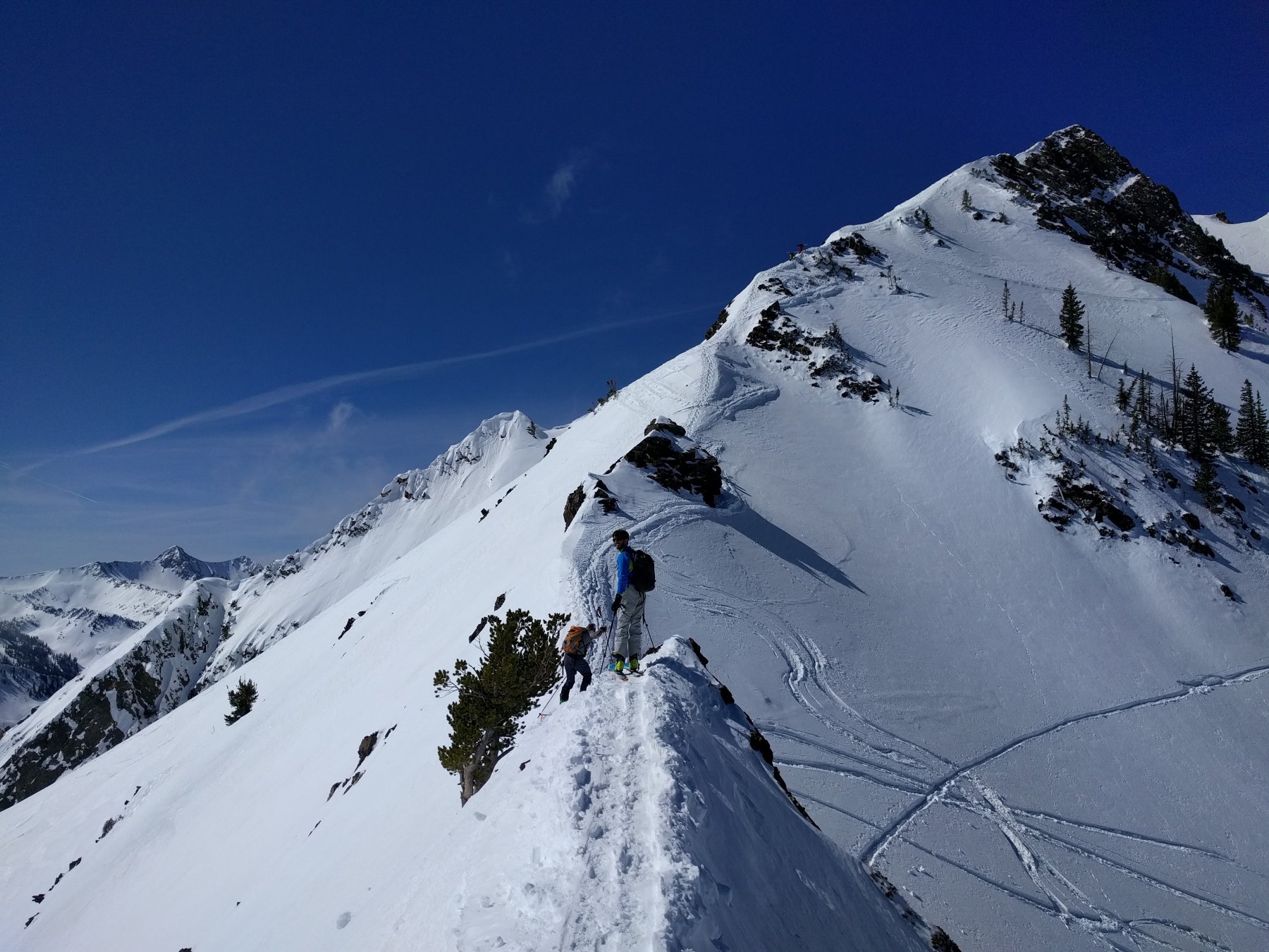 La parte finale della cresta con la vetta sullo sfondo