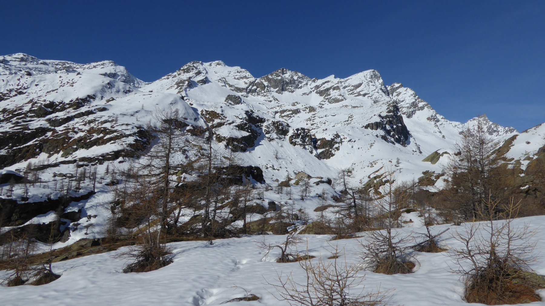 Casa di Caccia Vittoria in vista