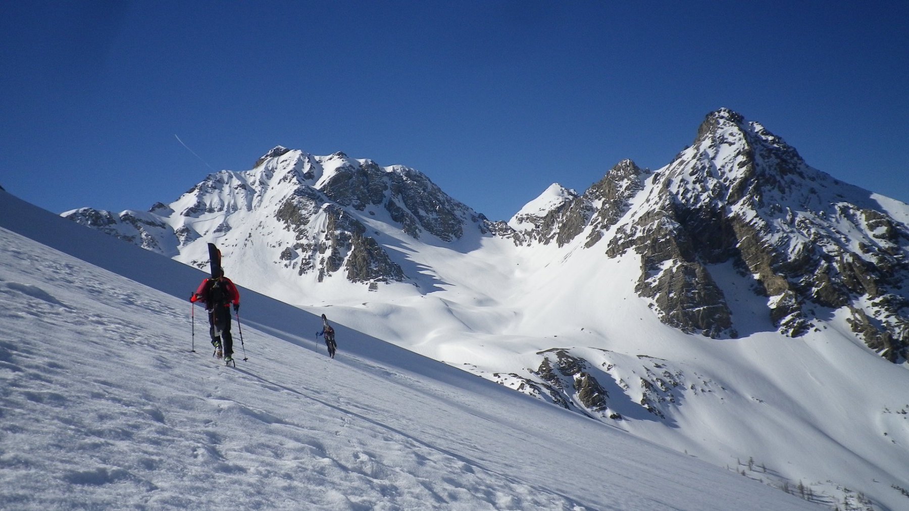 Poco oltre il passo dell'Orso. Sx C. Ronde, dx R. des Près