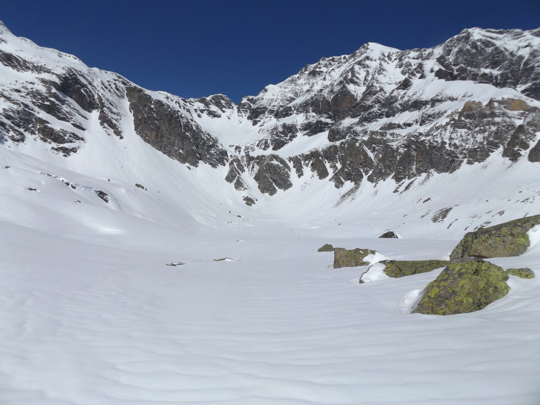 Lago di Pratorotondo e lago Serrù