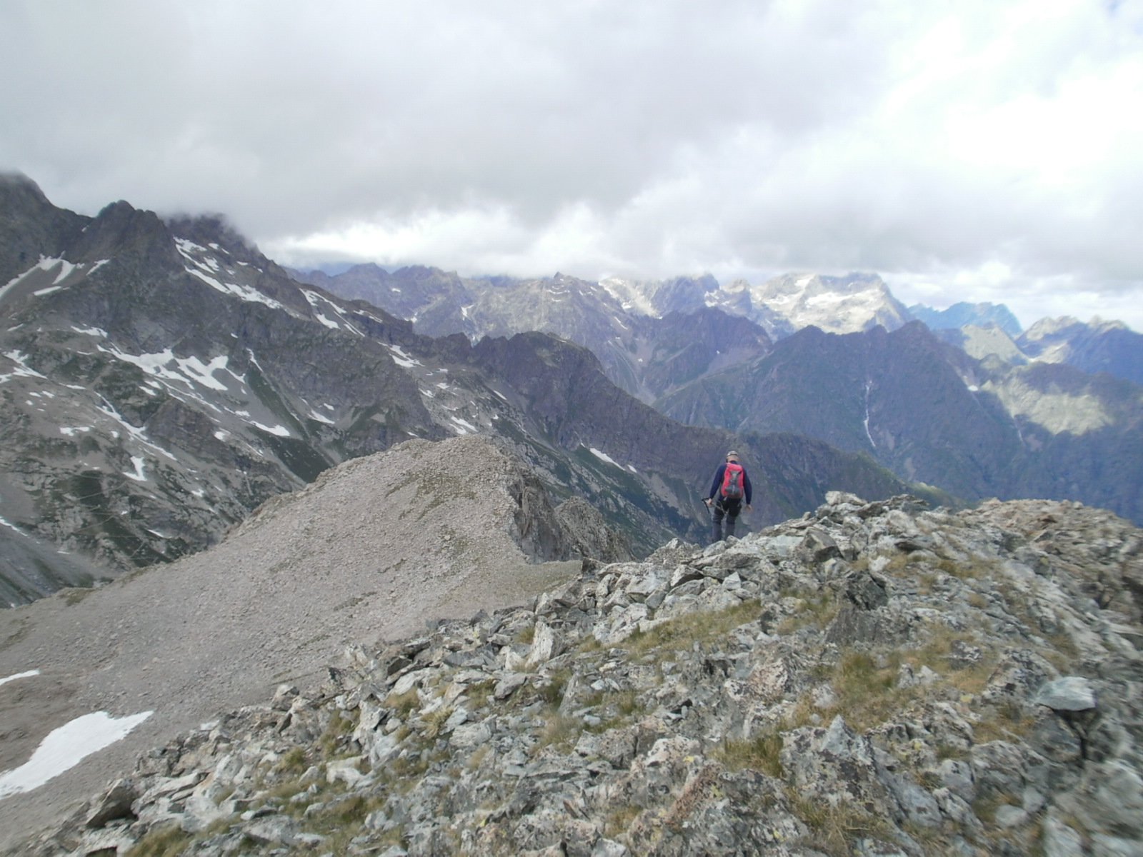 Scendendo alla Cima Ovest