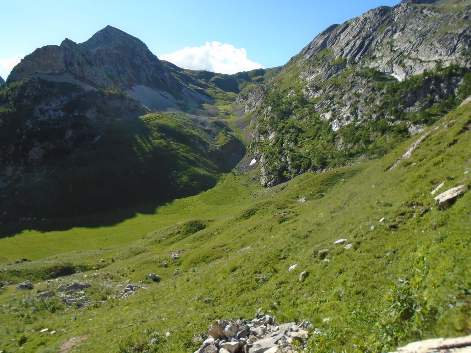 Sguardo verso Colle Vallonetto, da cui chiuderò l'anello