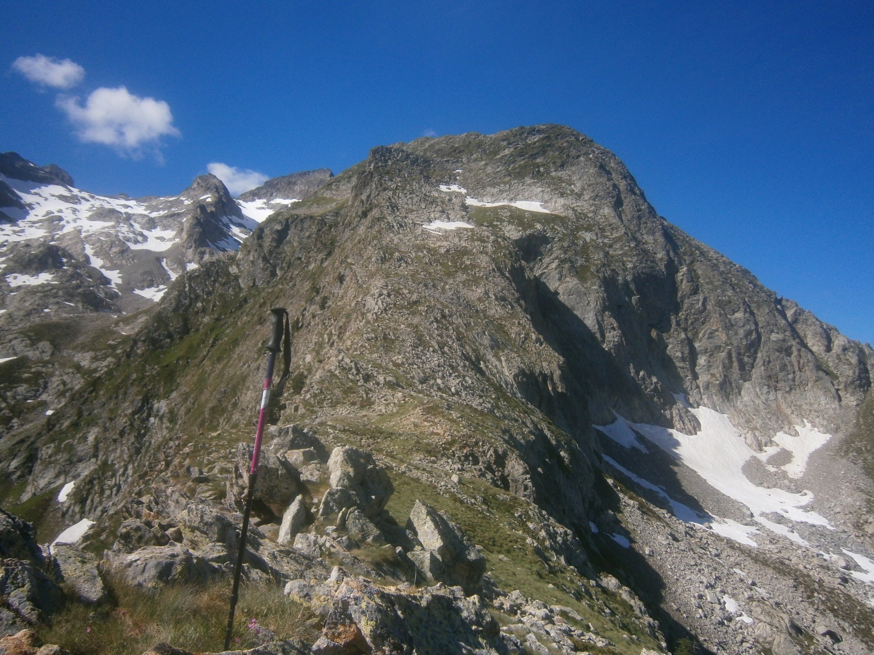 Il pendio finale dalla cima di Pantacreus