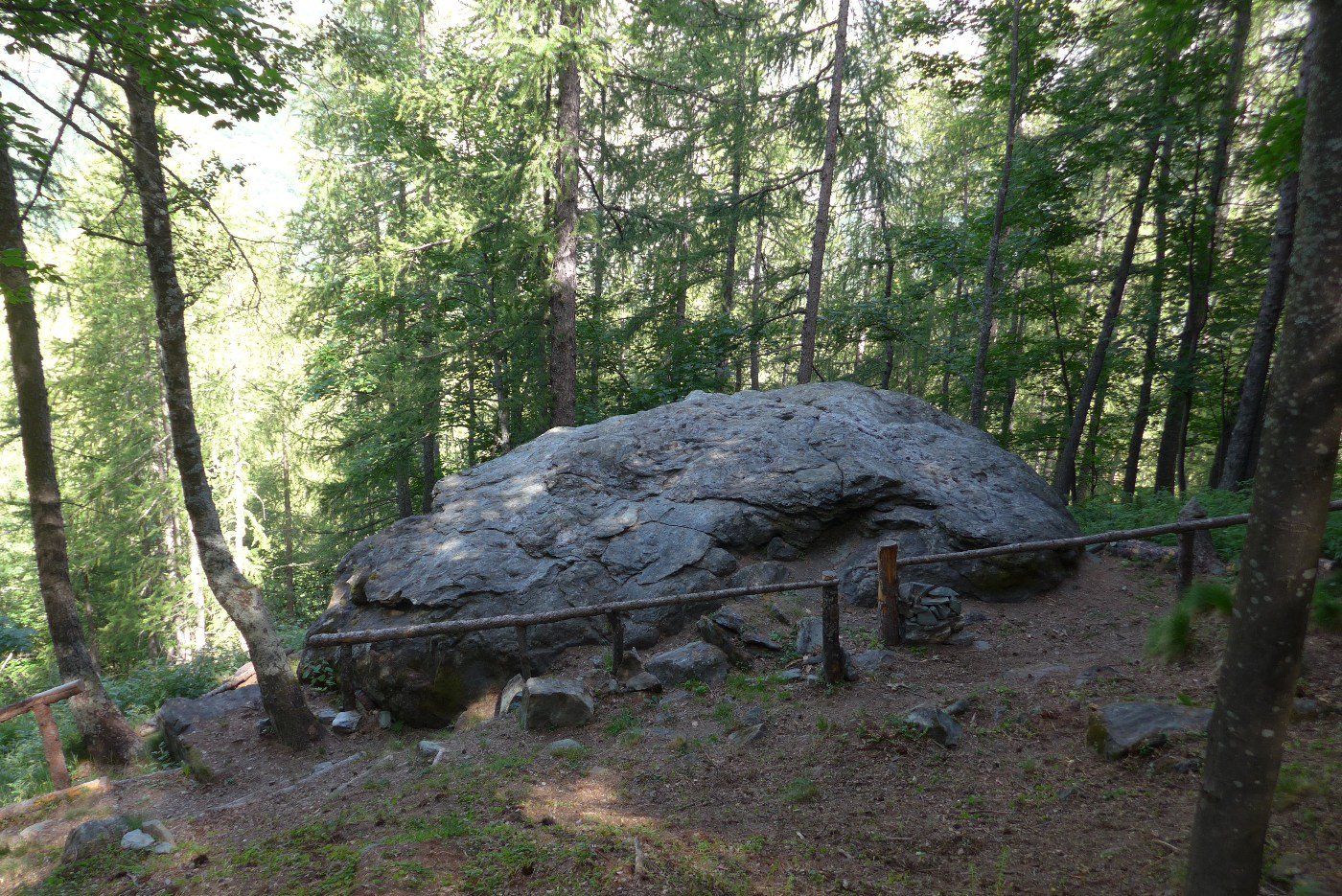 Ël Ròch dij Gieugh