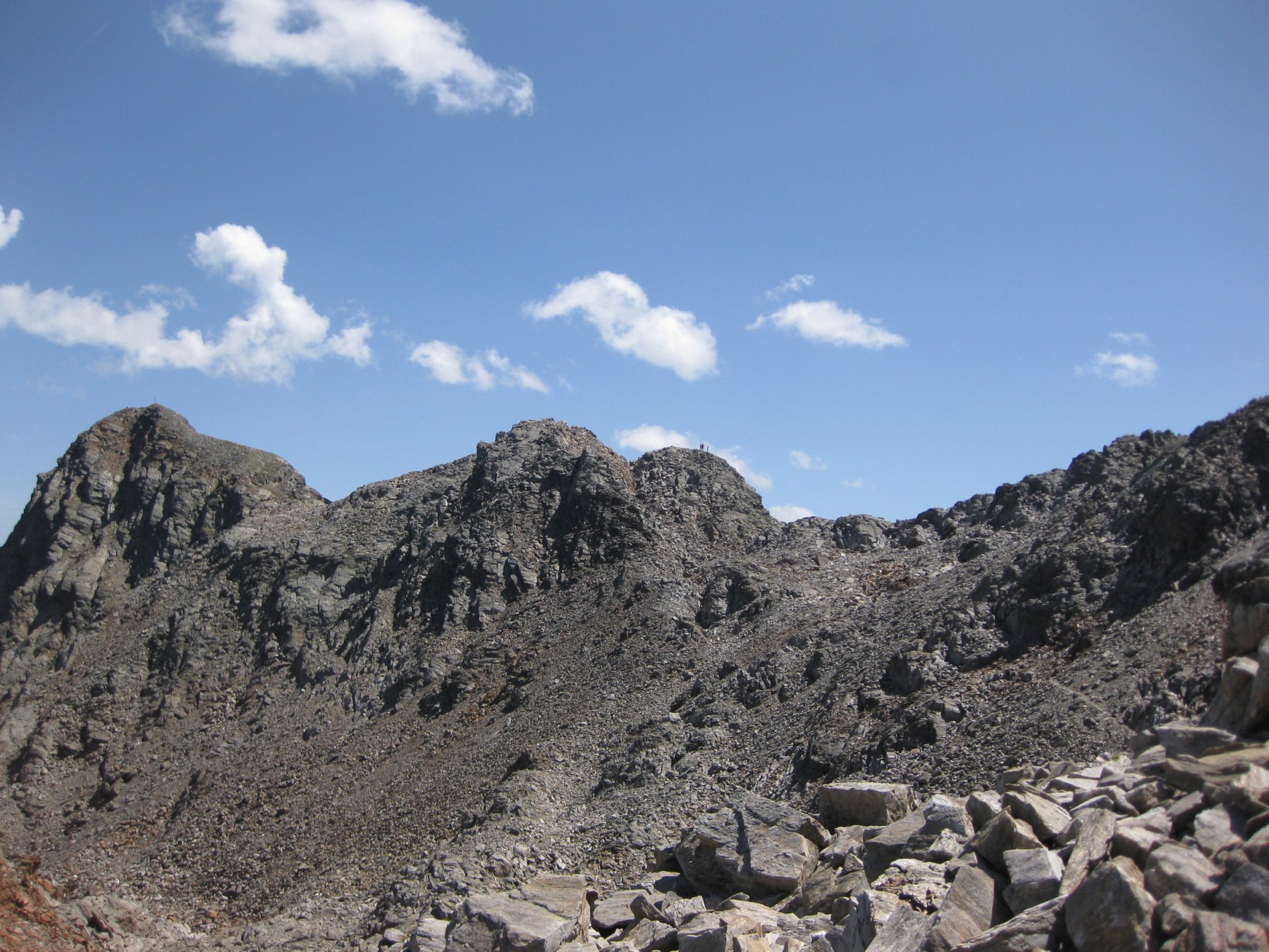la cresta vista dal laghetto