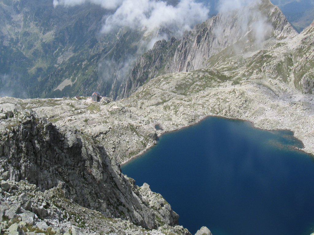 rifugio Brentari e lago di Cima d'Asta