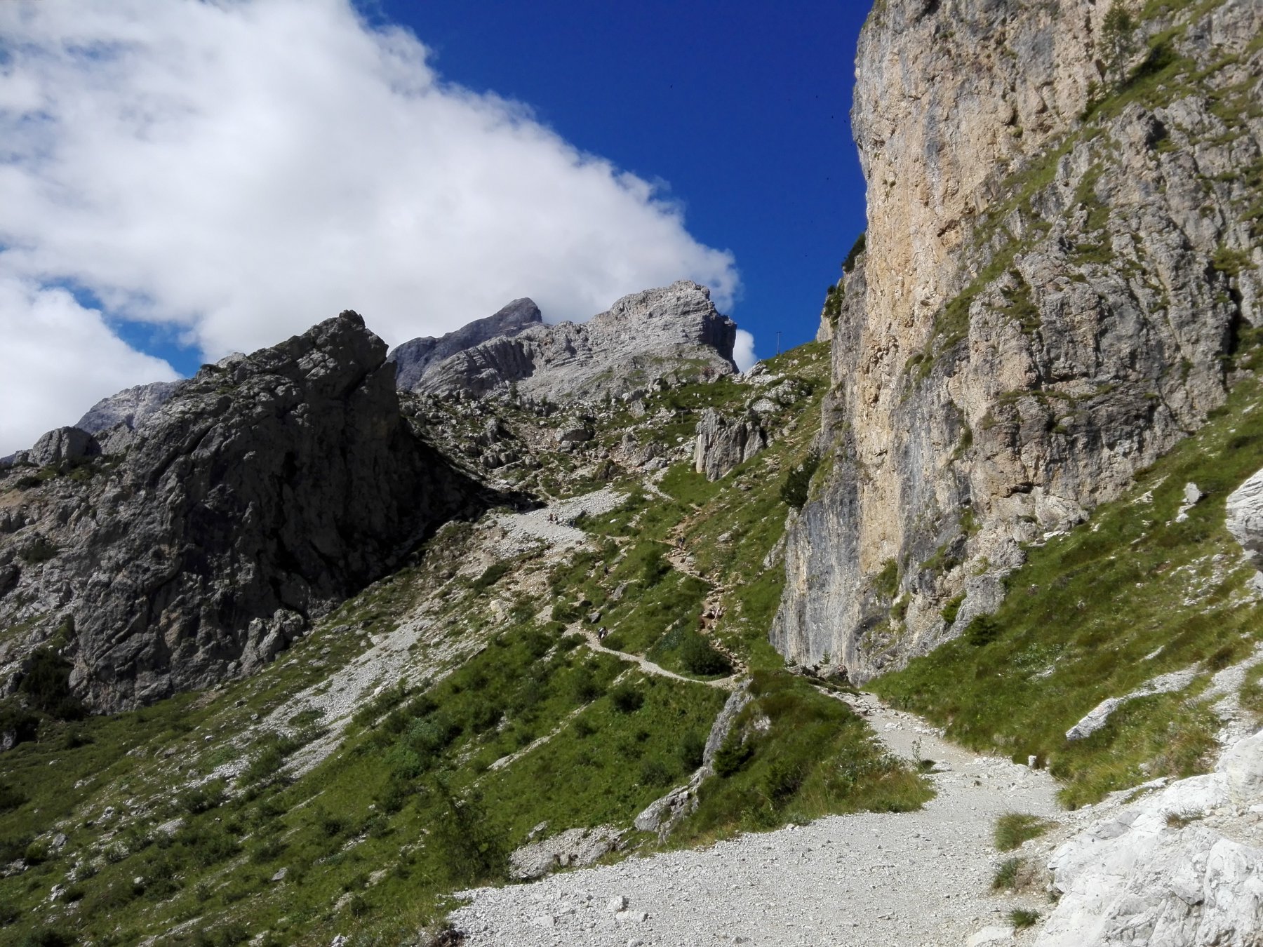 Verso il Rifugio Coldai