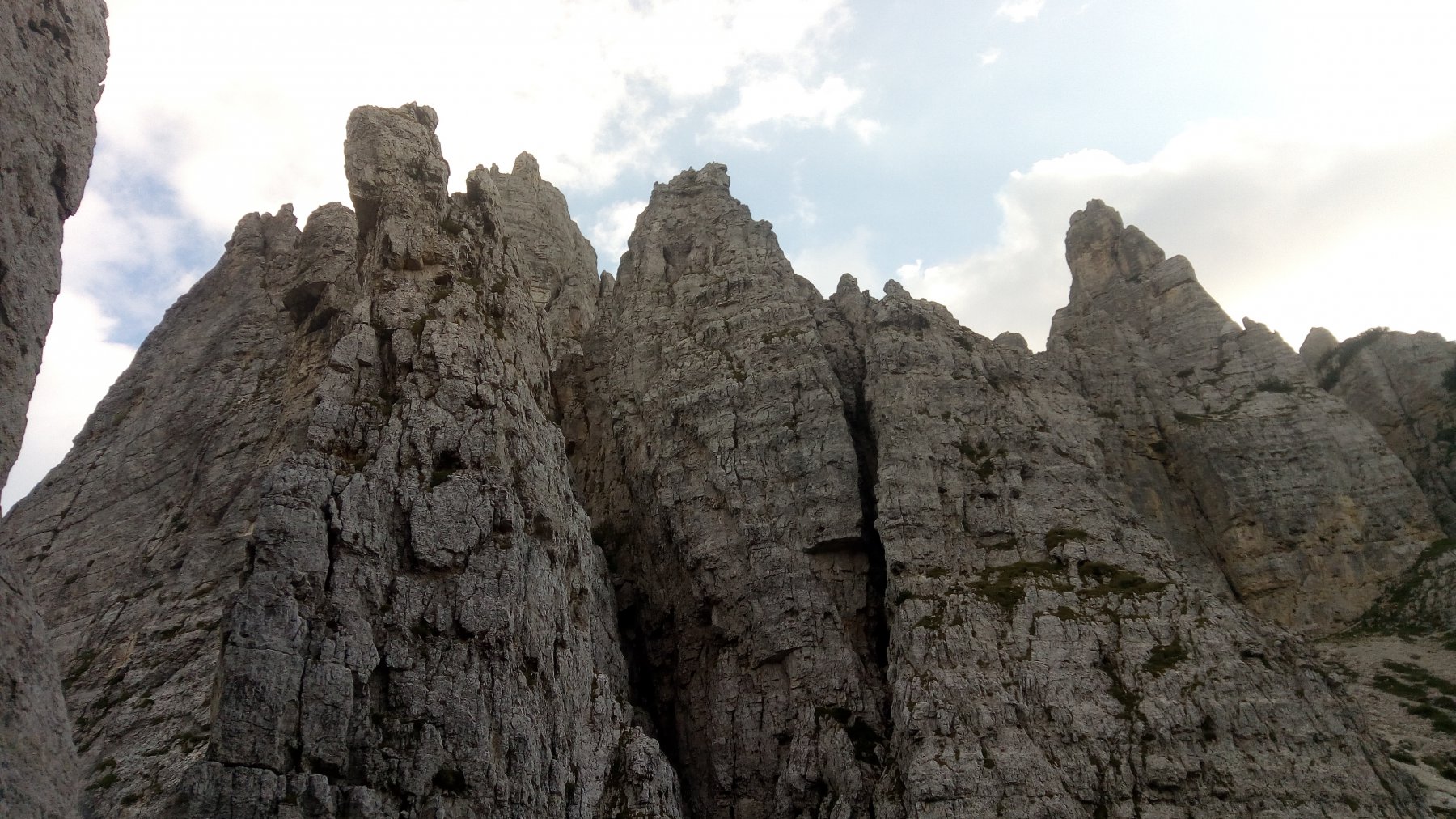 Ambiente dolomitico, dal sentiero di rientro dalla guglia Negrin