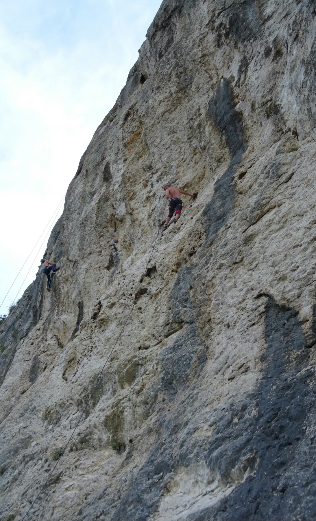 ...da altra angolazione...