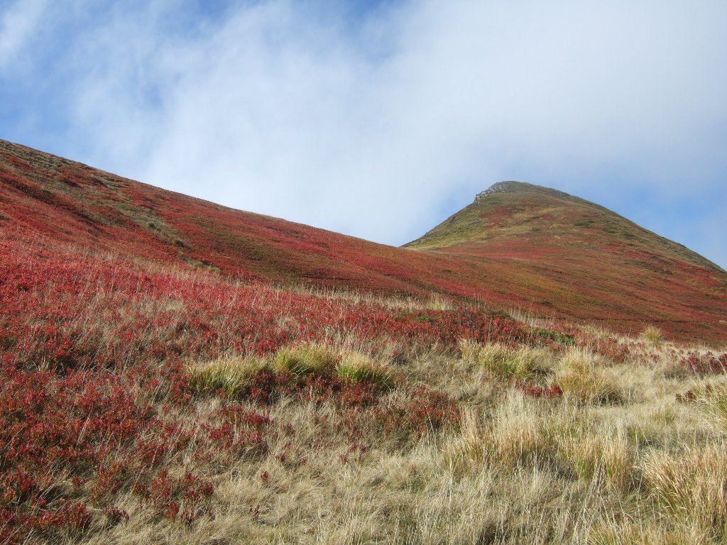 Monte Cupolino di fronte al rifugio Duca degli Abruzzi
