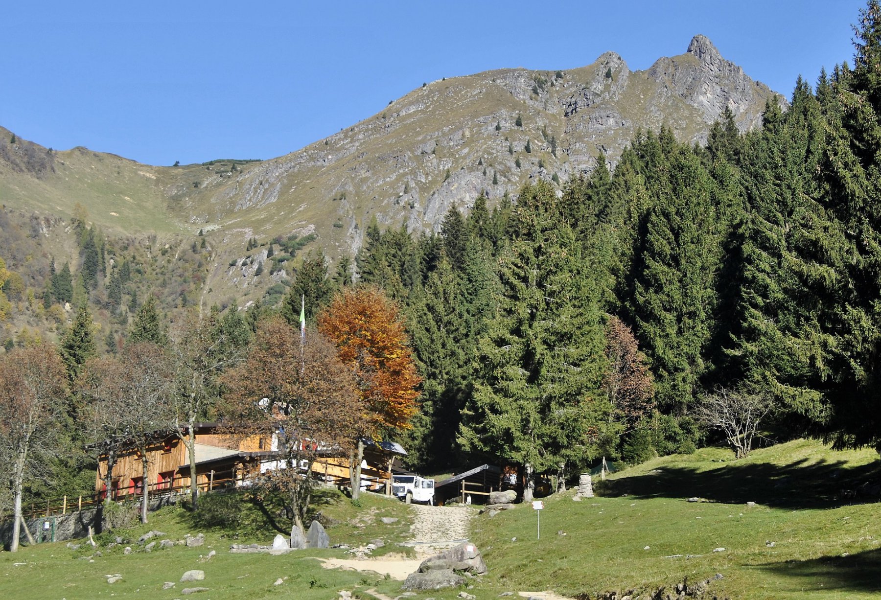Monte delle Galline e rif. Corte