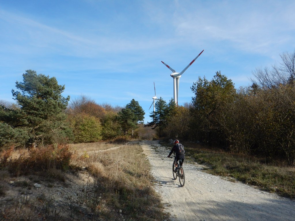 Sul crinale delle eoliche