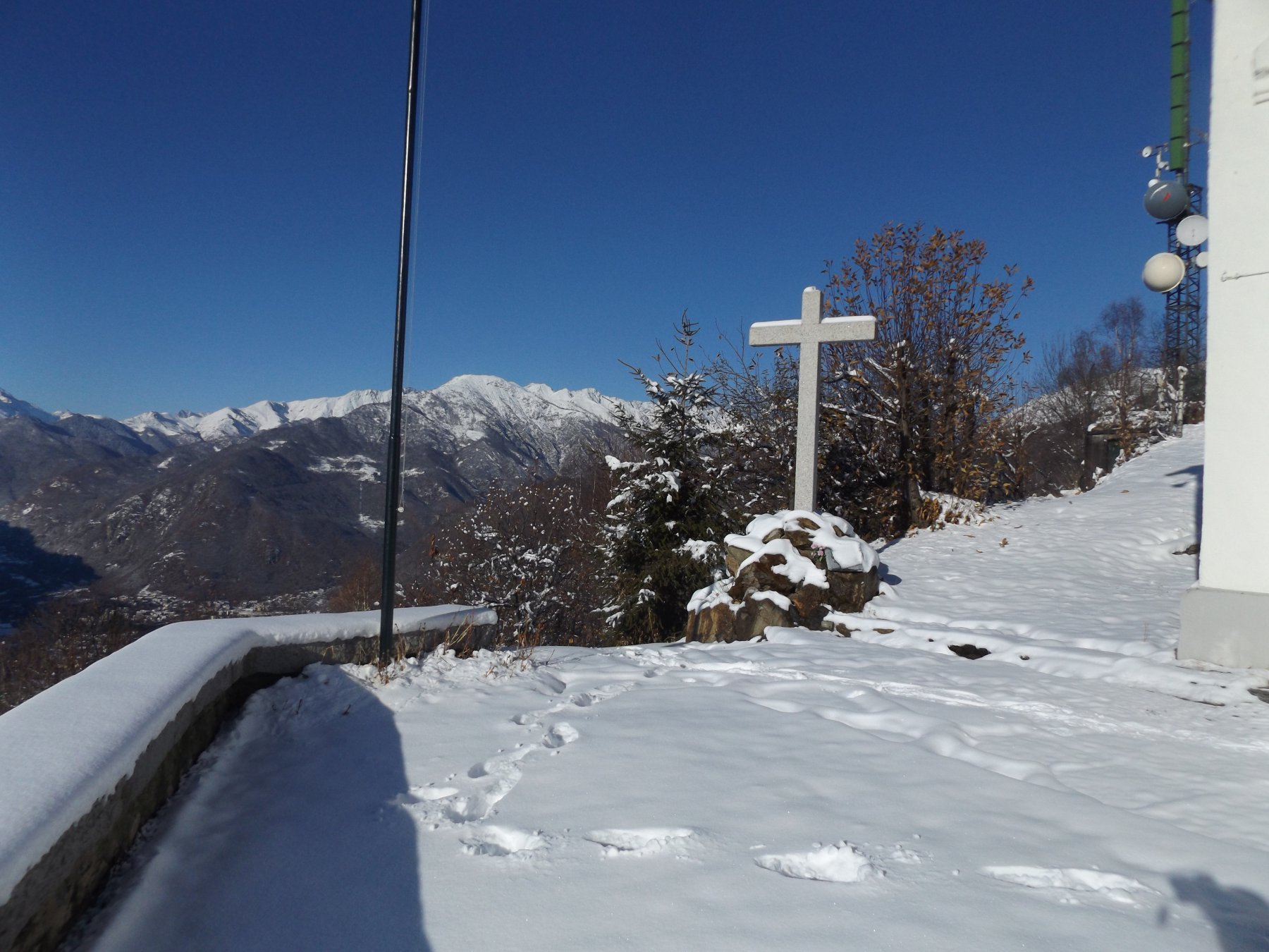 Croce alla cappella di Belice