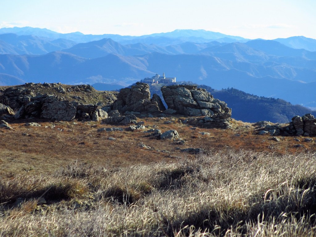 Panoramica sul Santuario della Guardia