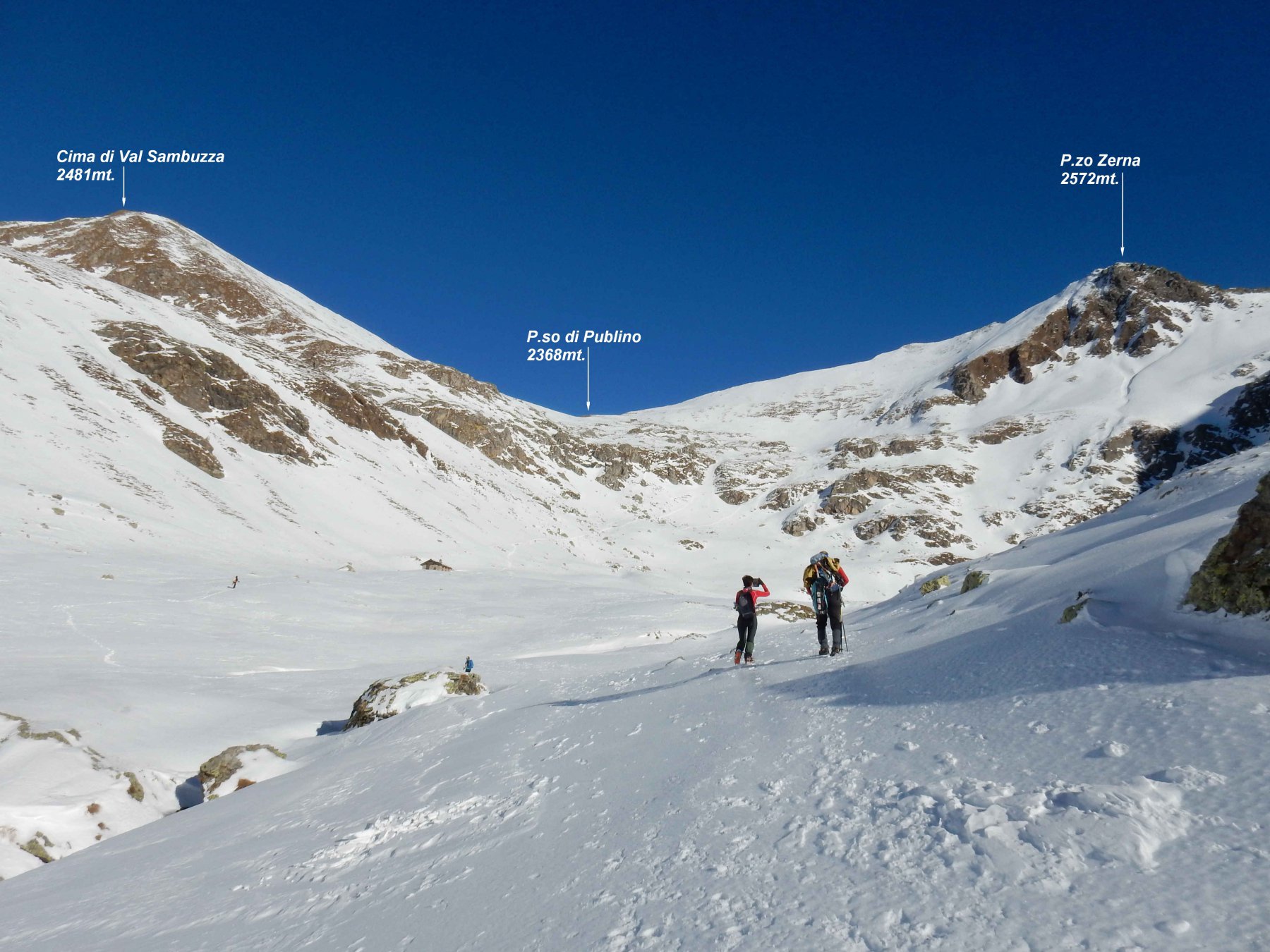 Arriviamo al Lago di Val Sambuzza. 2085mt.