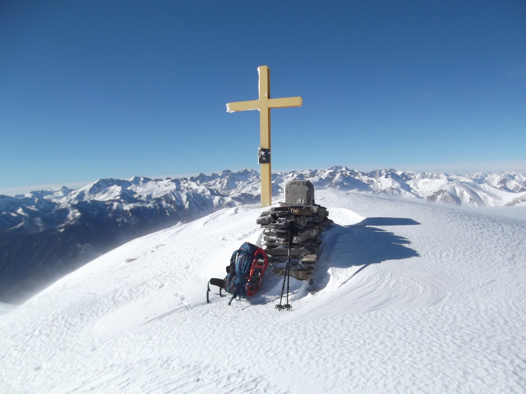 Monte Bertrand (m.2480).