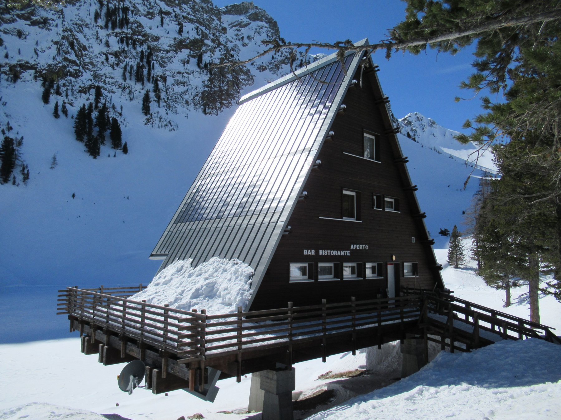 Rifugio Carlo Mollino