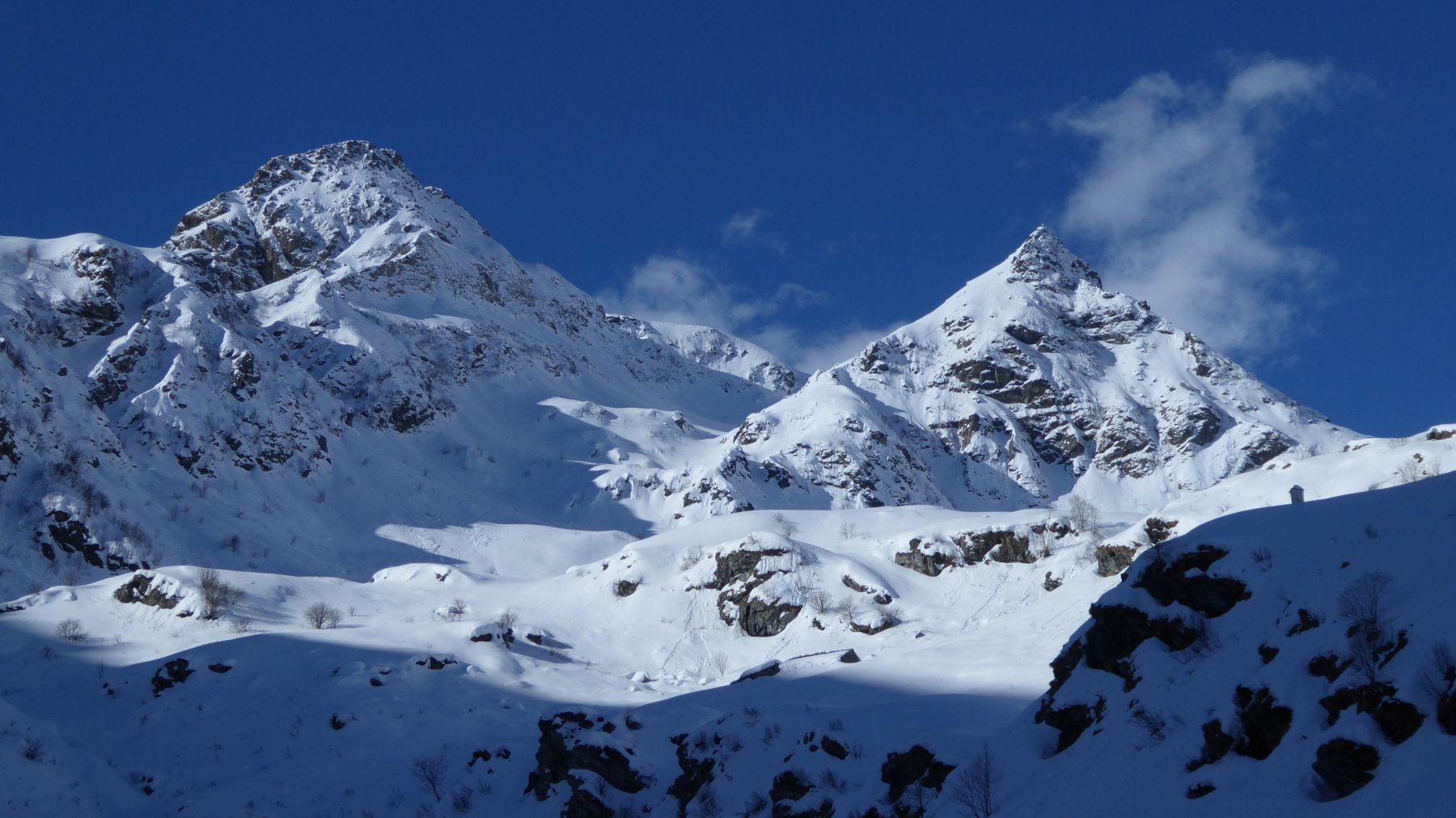 Sole su Marsè e Uja di Pratofiorito