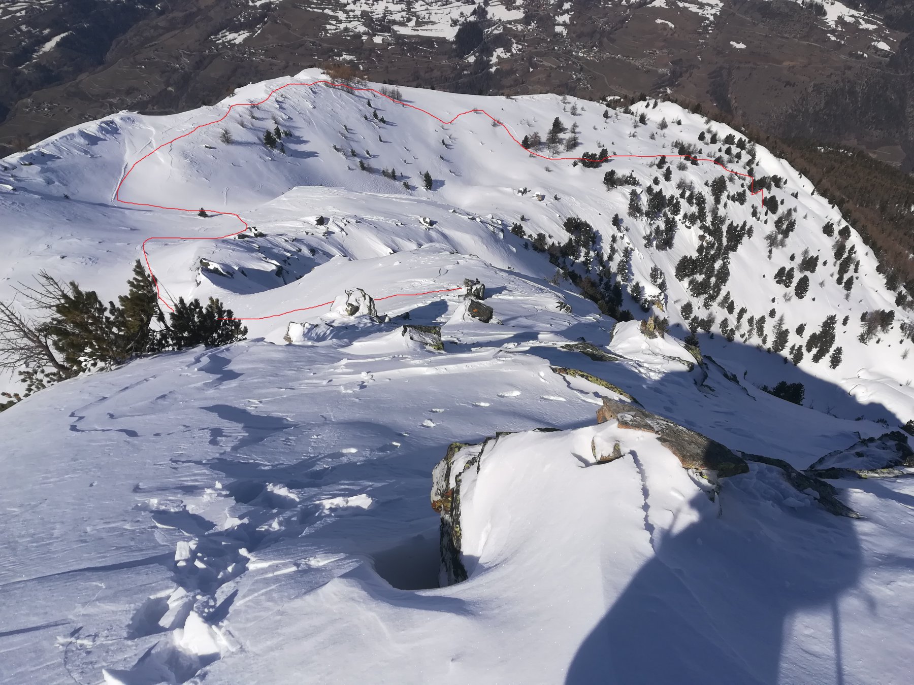 dalla cima , in rosso la traccia fatta 