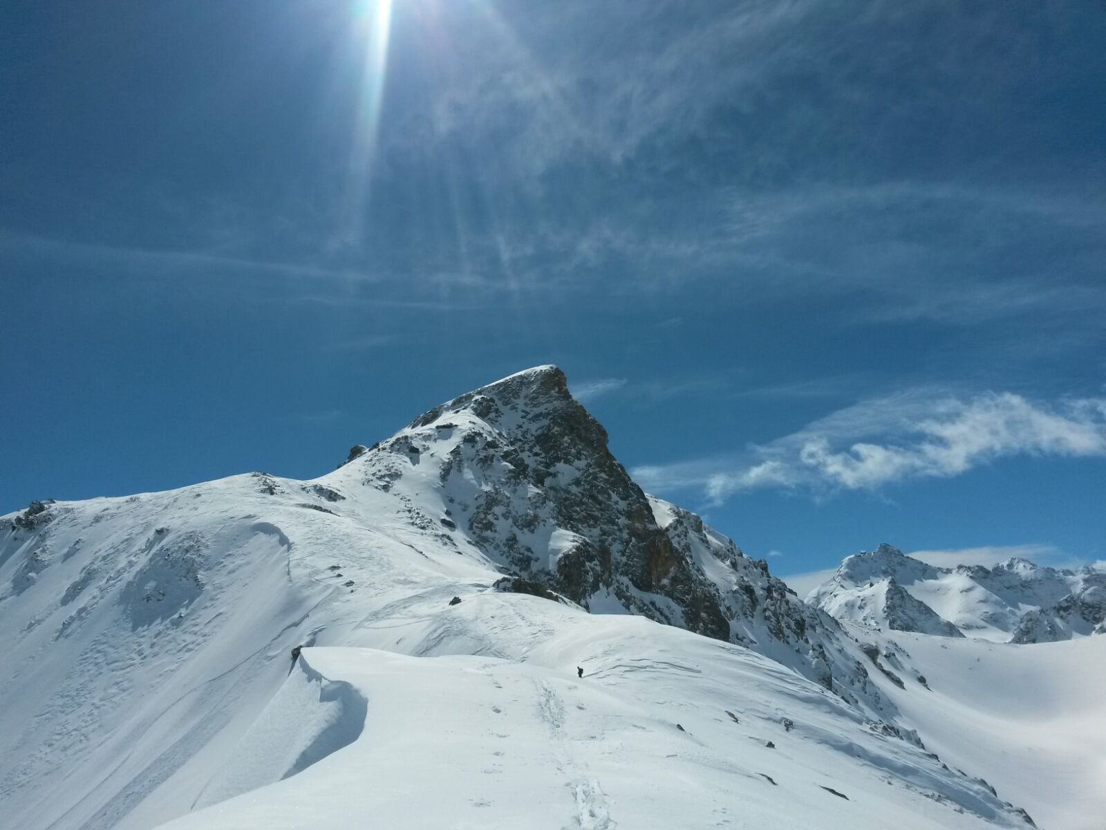 Il crinale NNW e la vetta