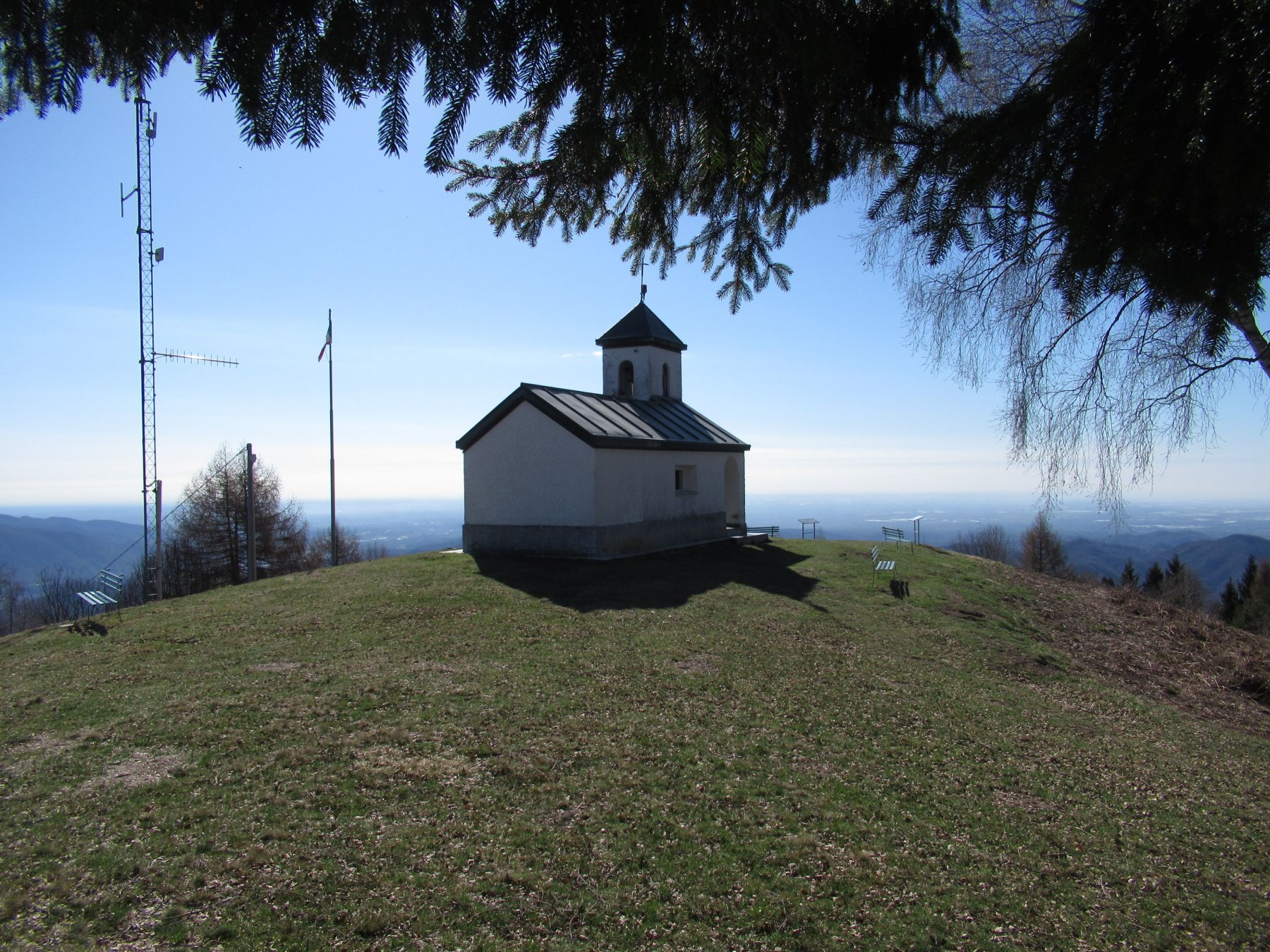 Chiesetta degli Alpini Alpe Noveis