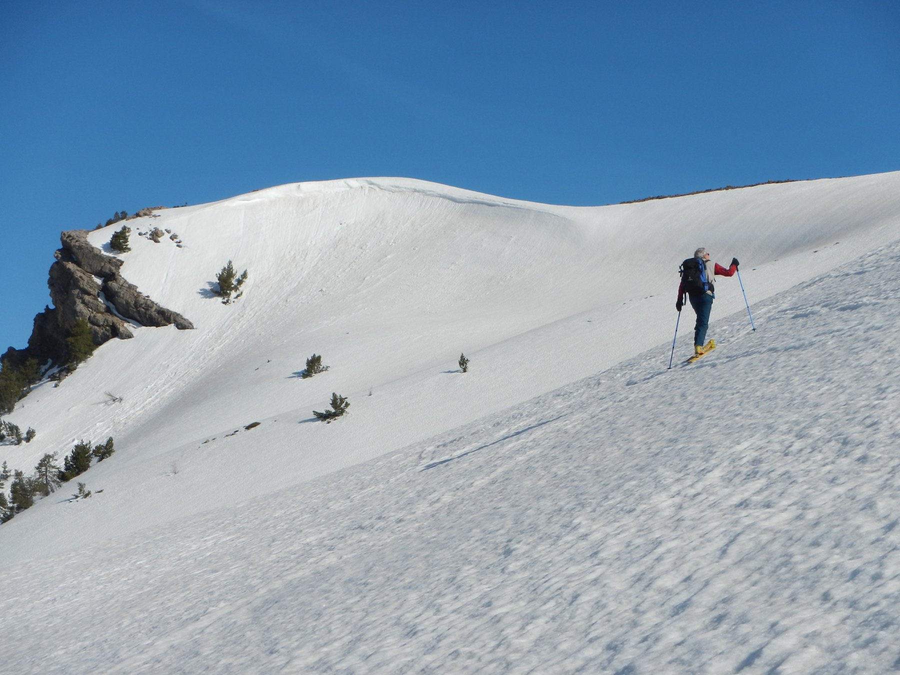 pendii ampi e a tratti sostenuti