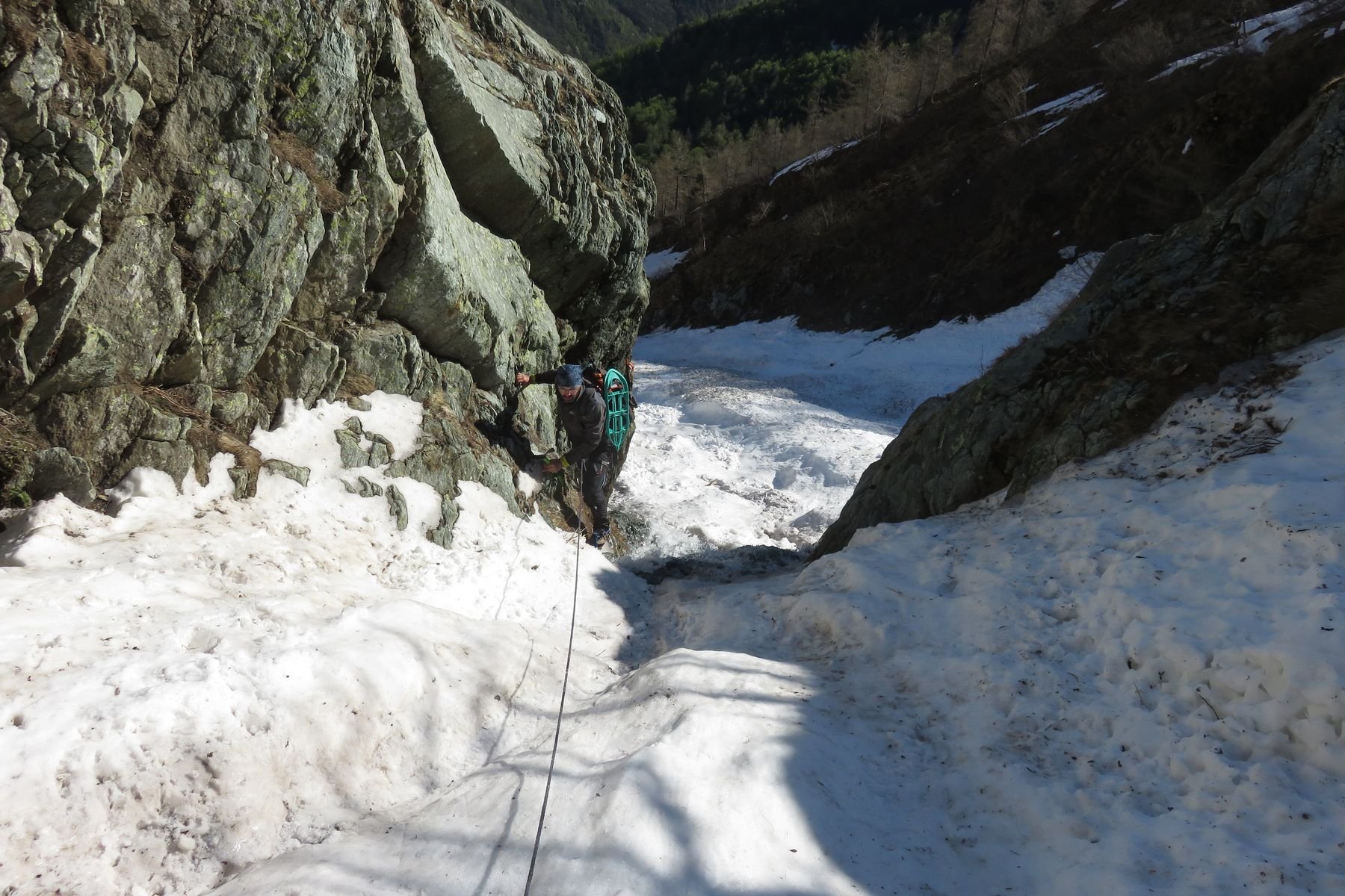 superamento della cascata con un tiro di corda