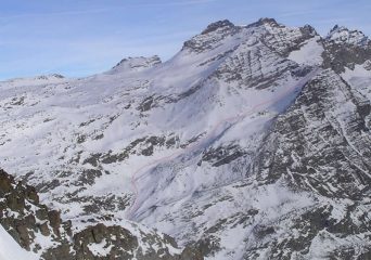 Colle della Terra visto dal ghiacciaio delle Levanne