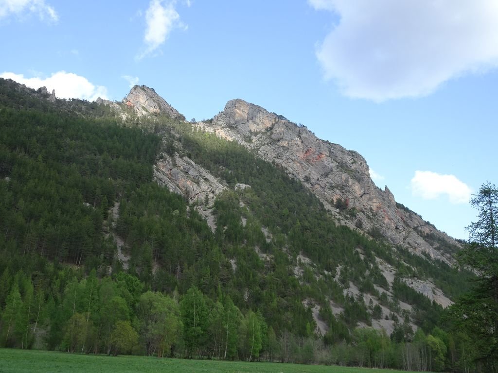 il colle fra le guglie visto dal pianoro