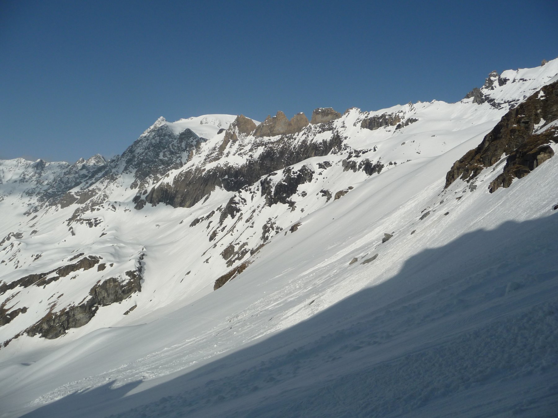 Pendii saliti e Velan sullo sfondo