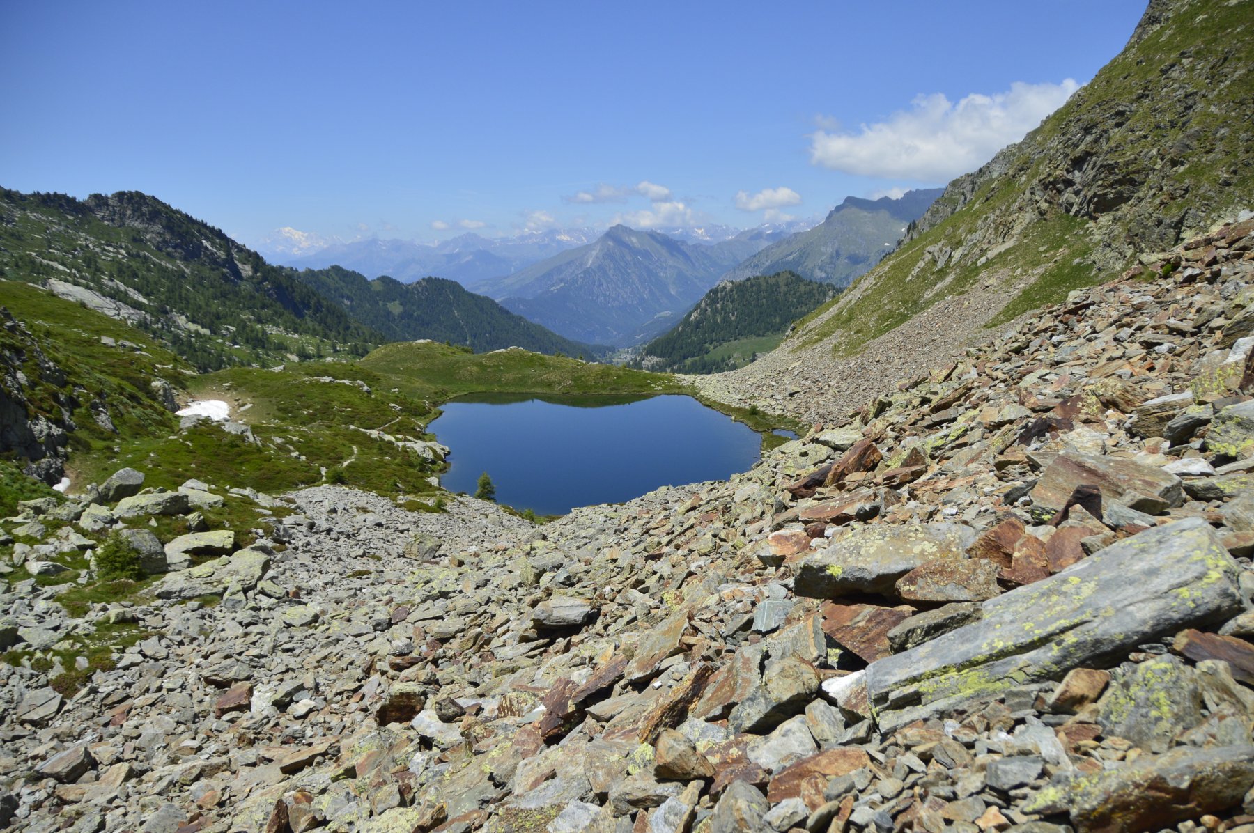 Lago sup. salendo al colletto del Taf