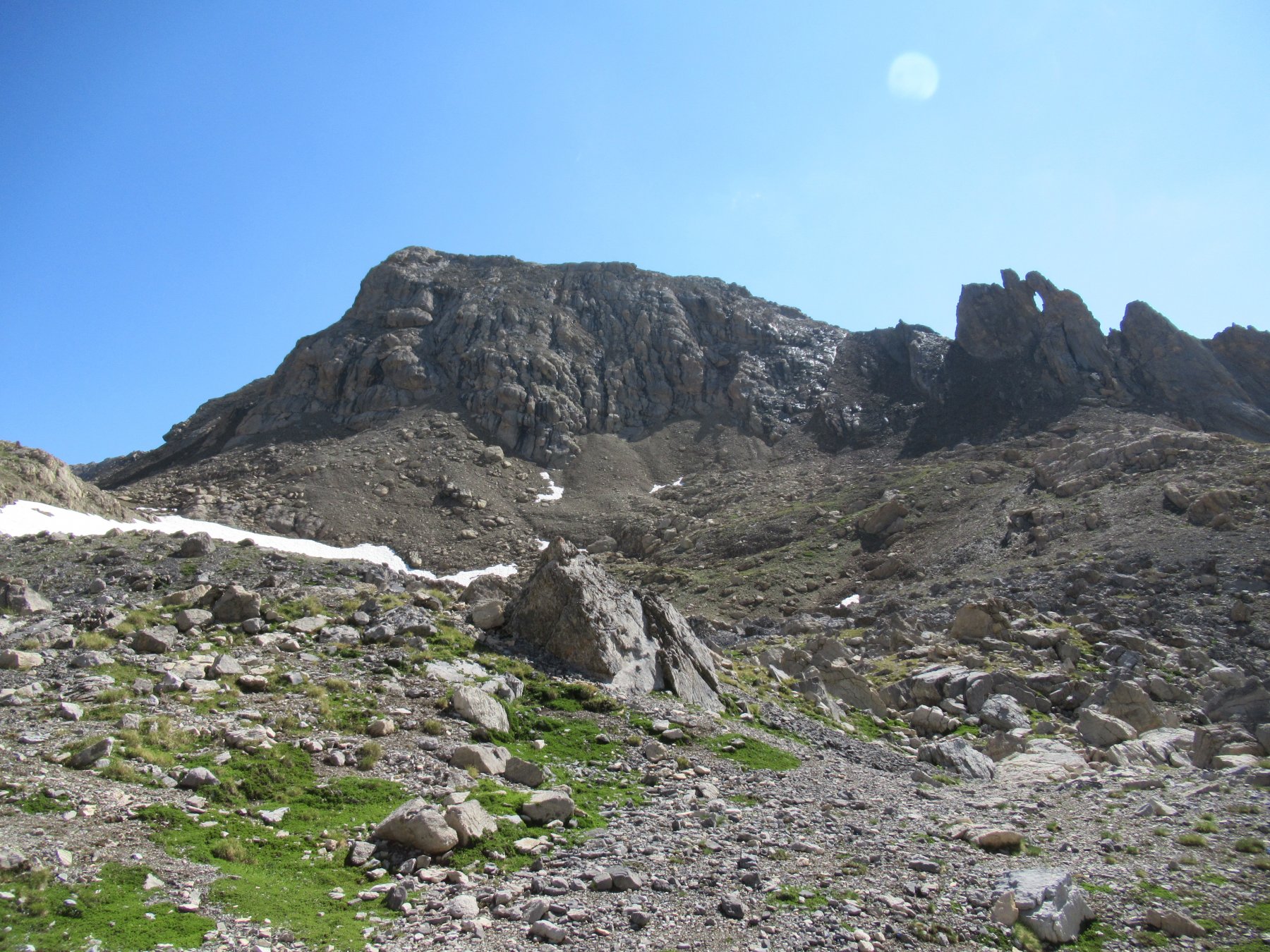 La Cresta per la Cima con a sx della Finestra il pendio di salita.